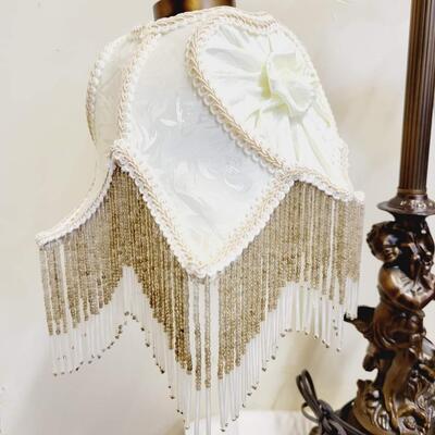 DALE LIGHTING COLLECTION VICTORIAN STYLE BEADED FRINGE SHADE ON ORNATE CHERUB LAMP