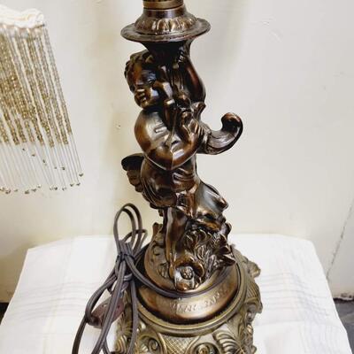 DALE LIGHTING COLLECTION VICTORIAN STYLE BEADED FRINGE SHADE ON ORNATE CHERUB LAMP