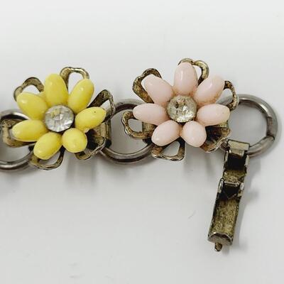BEAUTIFUL VINTAGE CHAIN & FLOWERS BRACELET