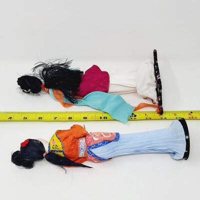 BEAUTIFUL PAIR OF VINTAGE ORIENTAL DECORATIVE DOLLS