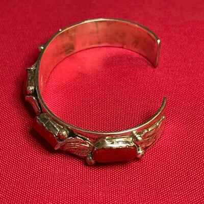 Dan Simplicio Sterling & coral Zuni cuff bracelet 34 grams
