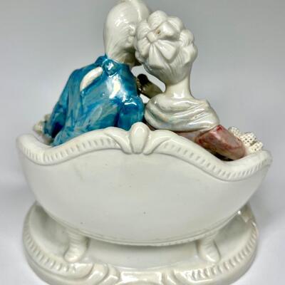 Vintage Antique Porcelain Lace Dresden Style French Couple Lovers Figurine