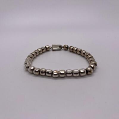 LOT 24: Vintage 7" Mexico 925 Silver Beaded Bracelet on Silver Chain