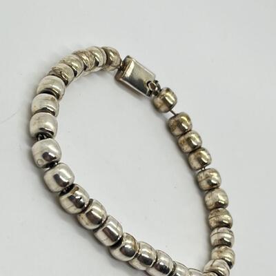 LOT 24: Vintage 7" Mexico 925 Silver Beaded Bracelet on Silver Chain