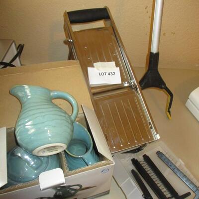 Pfaltzgraff Sugar/Creamer, Slicer