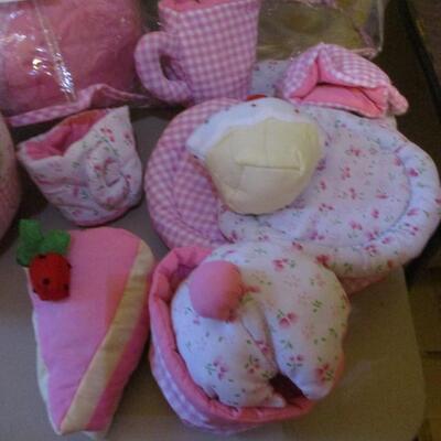 Lillian Vernon Plush Kitchen Toys