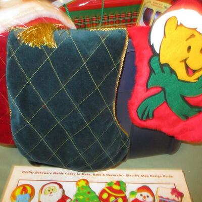 Assorted Christmas items