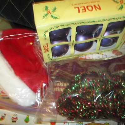 Assorted Christmas items