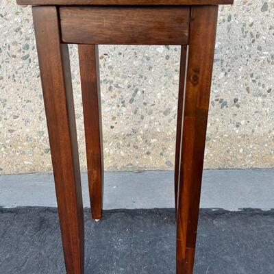 Wood Mahogany Home Decor Accent Table Stand
