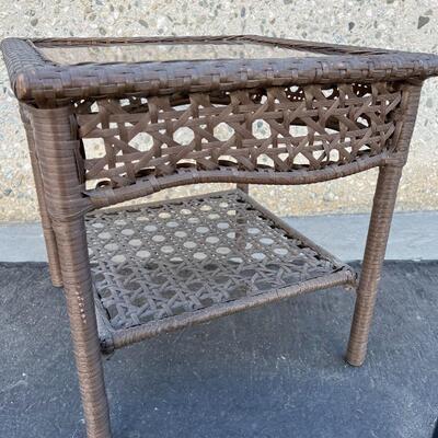Weaved Glass Table Top Patio Furniture End Table