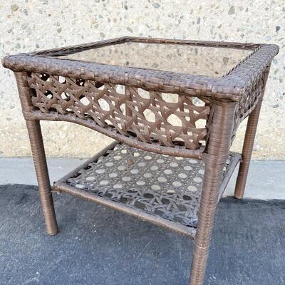 Weaved Glass Table Top Patio Furniture End Table