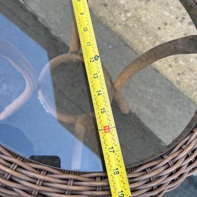 Weaved Round Glass Small Table Top Patio Furniture