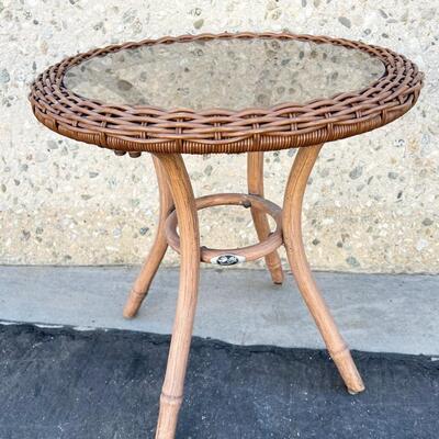 Weaved Round Glass Small Table Top Patio Furniture