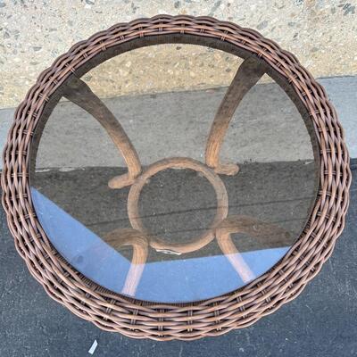 Weaved Round Glass Small Table Top Patio Furniture