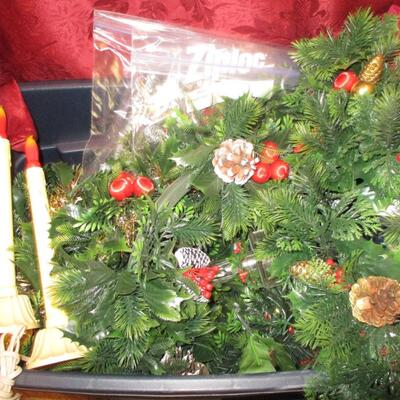 Holiday Garland/Decor