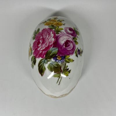 White and flower pattern egg shaped ceramic trinket box
