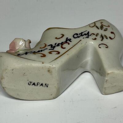 White and flower pattern ceramic shoe New York City