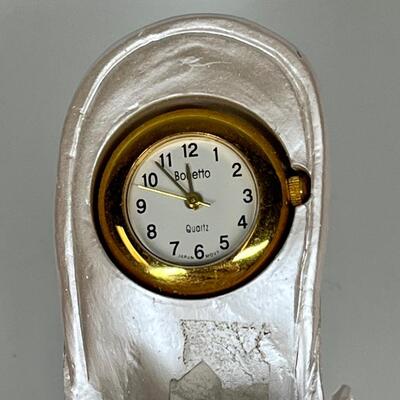 White beaded miniature shoe clock figurine