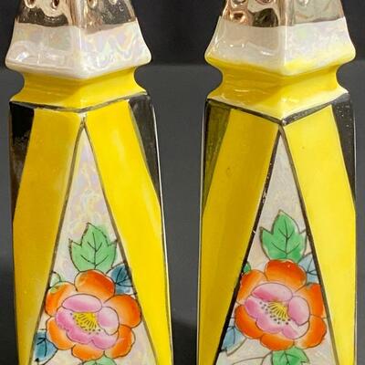 LOT 28: Vintage Art Deco Japan Lusterware Salt/Pepper Yellow Floral  & More