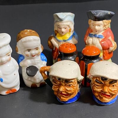 LOT 32: Collection of Vintage Figure Salt & Pepper Shakers, Japan