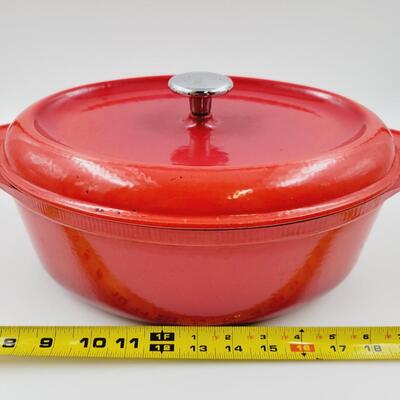 VINTAGE ENAMEL CAST IRON RED/ORANGE OVAL DUTCH OVEN