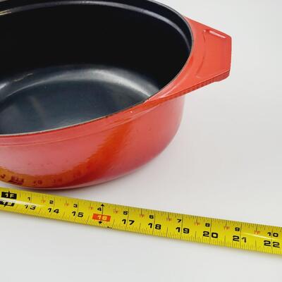 VINTAGE ENAMEL CAST IRON RED/ORANGE OVAL DUTCH OVEN