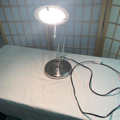 Heat lamp