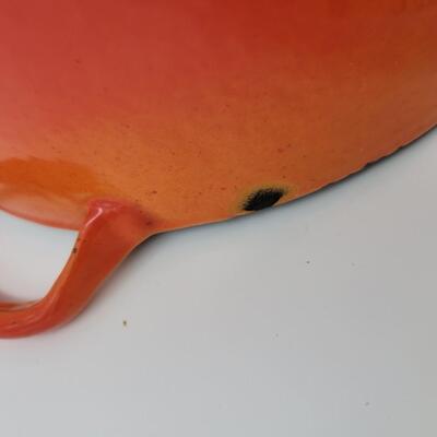 VINTAGE ENAMEL CAST IRON ORANGE LE CREUSET DUTCH OVEN