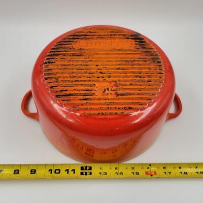 VINTAGE ENAMEL CAST IRON ORANGE LE CREUSET DUTCH OVEN