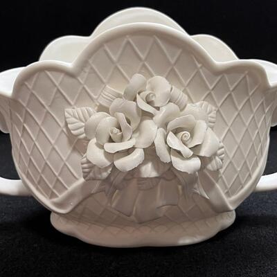 JADE COLLECTION ~ Ivory Ceramic Basket