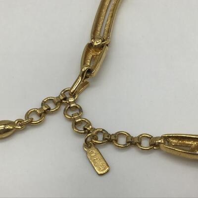 Vintage Monet Gold Tone Necklace