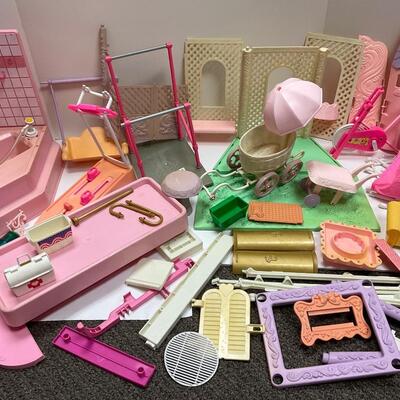 Barbie Playset Accessories Lot #1 - mixed bag of incomplete parts  - see photos for details