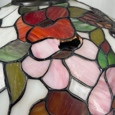 Retro Stained Glass Tiffany Styled Pink & Purple Flower Pattern Glass Cast Metal Base Lamp