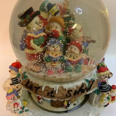Large Musical Snowglobe â€œLet it snowâ€ - 8â€ wide x 8â€ high x 7â€ deep approx