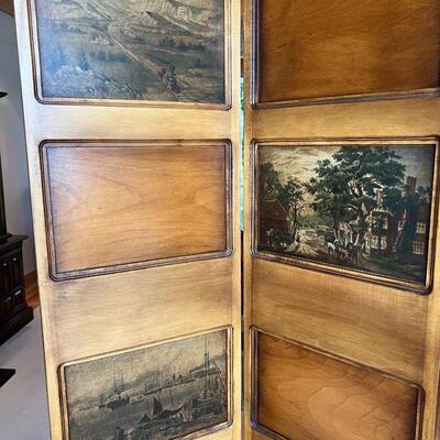Gorgeous Vintage European 5 Panel Wood Decorated Privacy Screen
