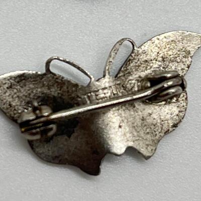 LOT 51: Sterling Pins - Fine Arts Silver Spoon, Set of Butterflies, Bear Claw & Antique Abalone