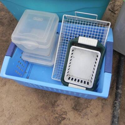 STORAGE CONTAINERS