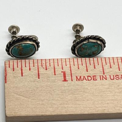 LOT 67: Vintage Sterling Silver Screwback & Clip-On Earrings