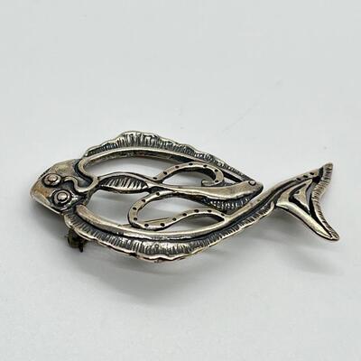 LOT 73: New Judy Gum Sterling Silver Brooch