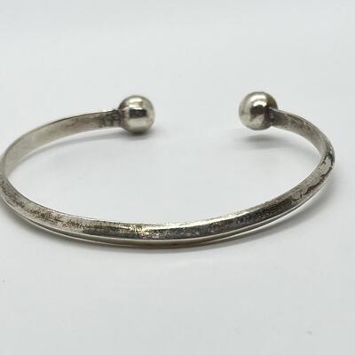 LOT 77: Mexico 925 Silver Cuff Bracelet
