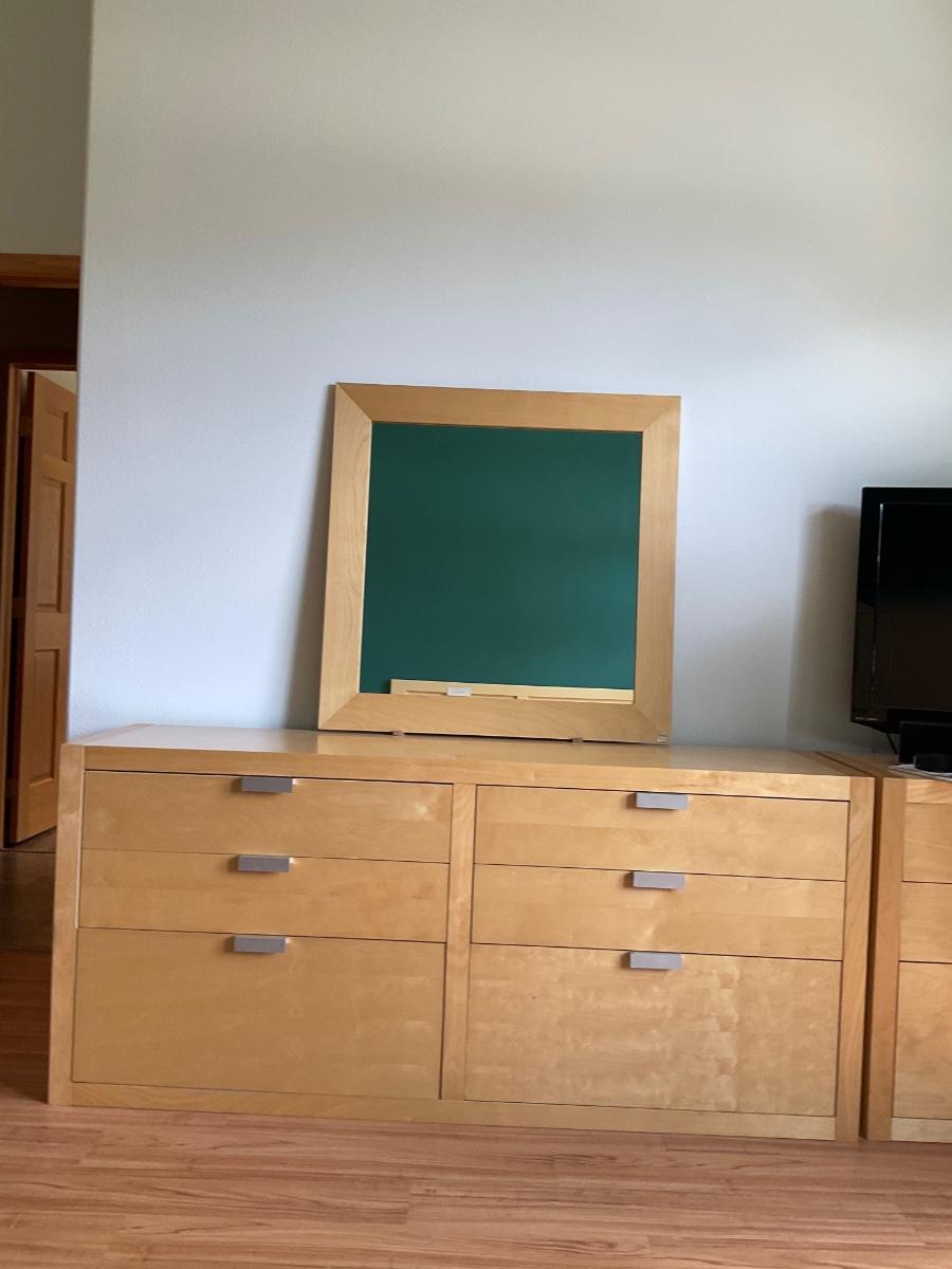 EQ3;Light oak color dresser with mirror