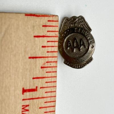 LOT 86: Etched Silver Button Covers and Miscellaneous Pins
