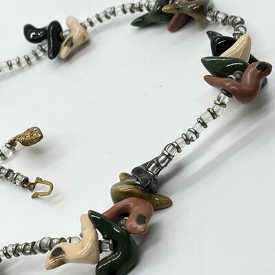 LOT 87: Handcrafted Glazed Ceramic Pottery Beaded Native American Fetish Necklace (22")