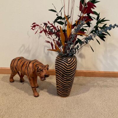 Tiger and wood striped vase