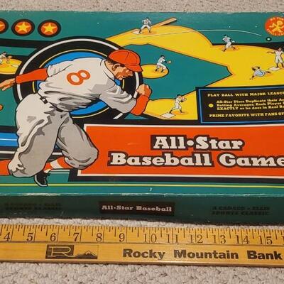 Lot 106: Vintage ALL STAR BASEBALL GAME Board Game