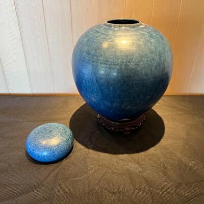Beautiful Harry Nakamoto Blue Glazed Raku Pottery Ginger Jar Vessel with Lid
