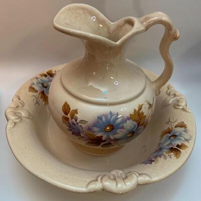 HAEGER ROYAL PITCHER & BOWL PURPLE BLUE FLOWER - 10â€ wide bowl & 8â€ high pitcher