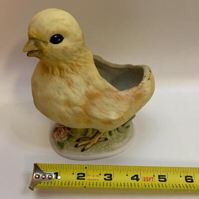 Vintage Lefton China Japan Hand Painted Chick Planter - 5.5â€ wide x 4.5â€ deep x 6â€ high approx