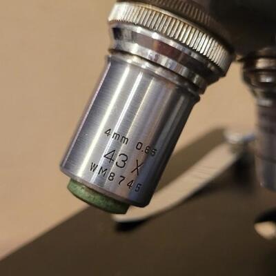 Lot 109: Vintage BAUSCH & LOMB CL751 Microscope