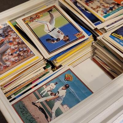 Lot 113: Unsorted MYSTERY Case of Vintage Baseball Cards